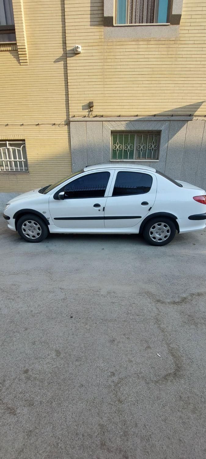 پژو ۲۰۶ صندوق دار v8 - 1394