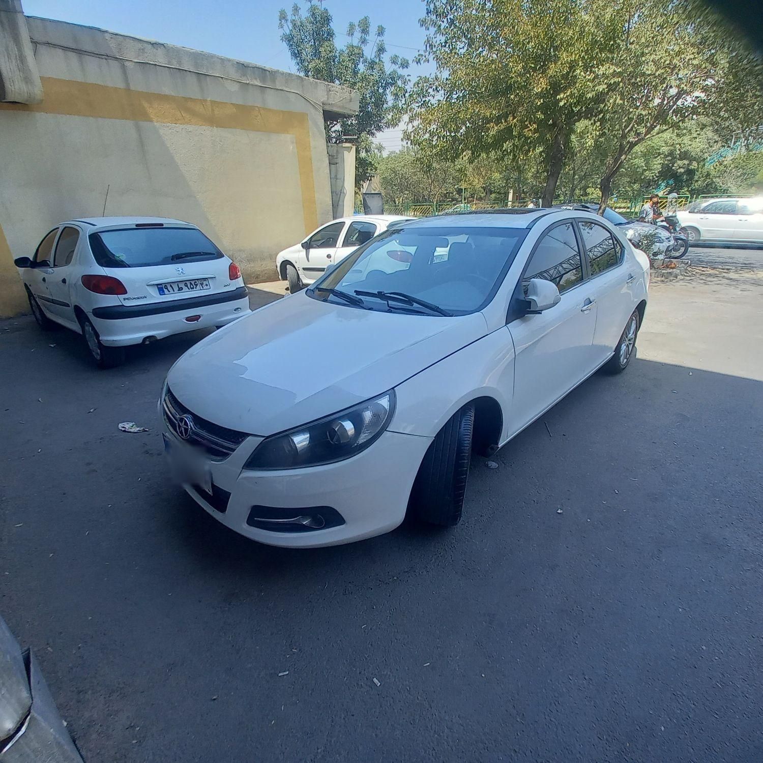خودرو جک، J5 آگهی ann_19742722