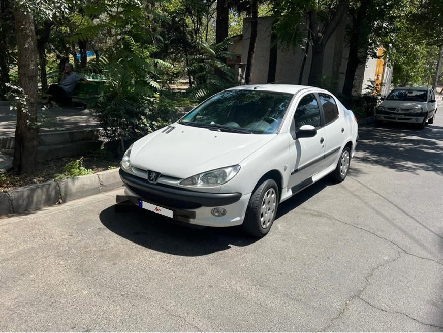 پژو ۲۰۶ صندوق دار v8 - 1389