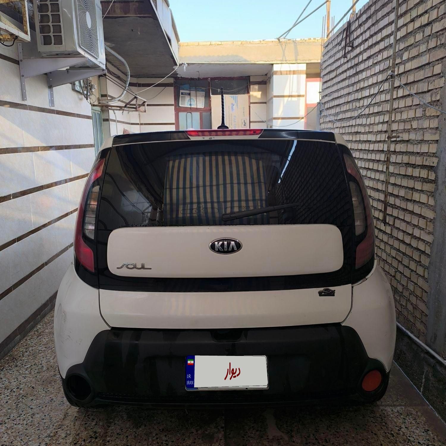 کیا سول ۱.۶ لیتری گیربکس دستی - 2014