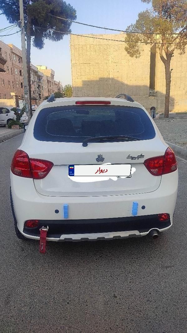 خودرو کوییک، معمولی آگهی ann_19742974