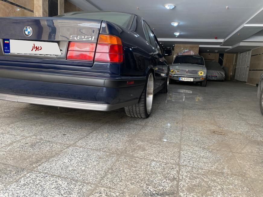 ب ام و سری 5 530i - 2005