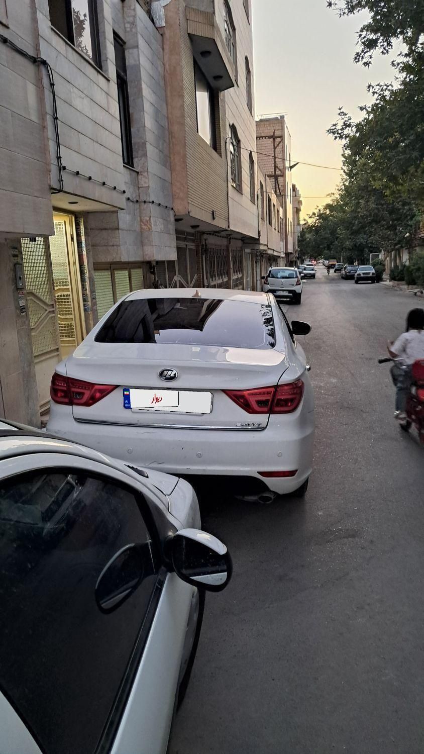 لیفان 820 اتوماتیک - 1395