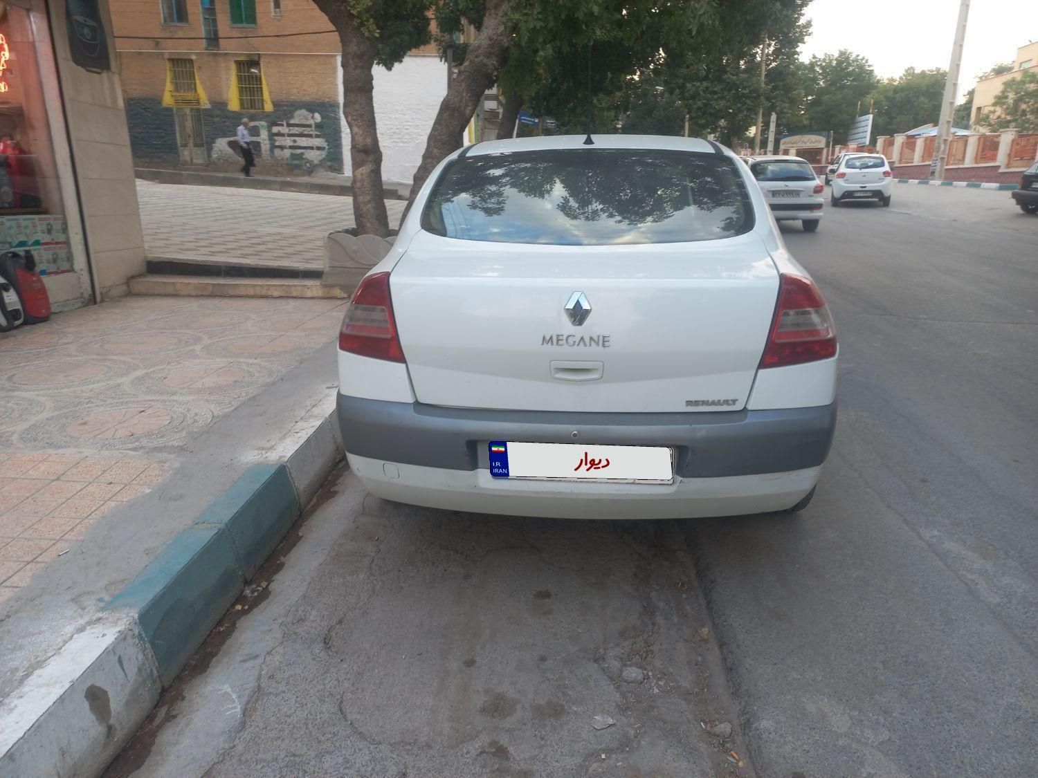 رنو مگان پارس خودرو 2000 - 1391