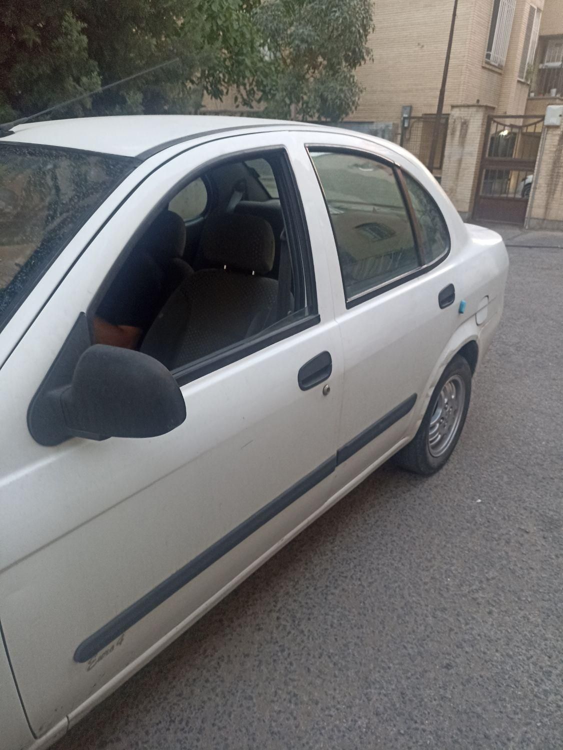 تیبا صندوق دار SX - 1393