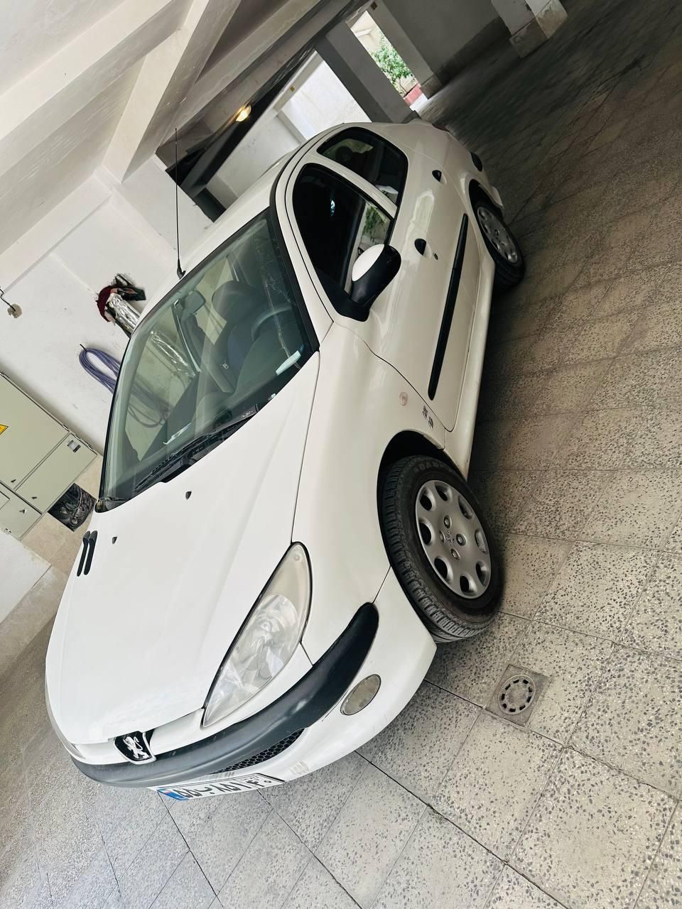 پژو ۲۰۶ صندوق دار v8 - 1395
