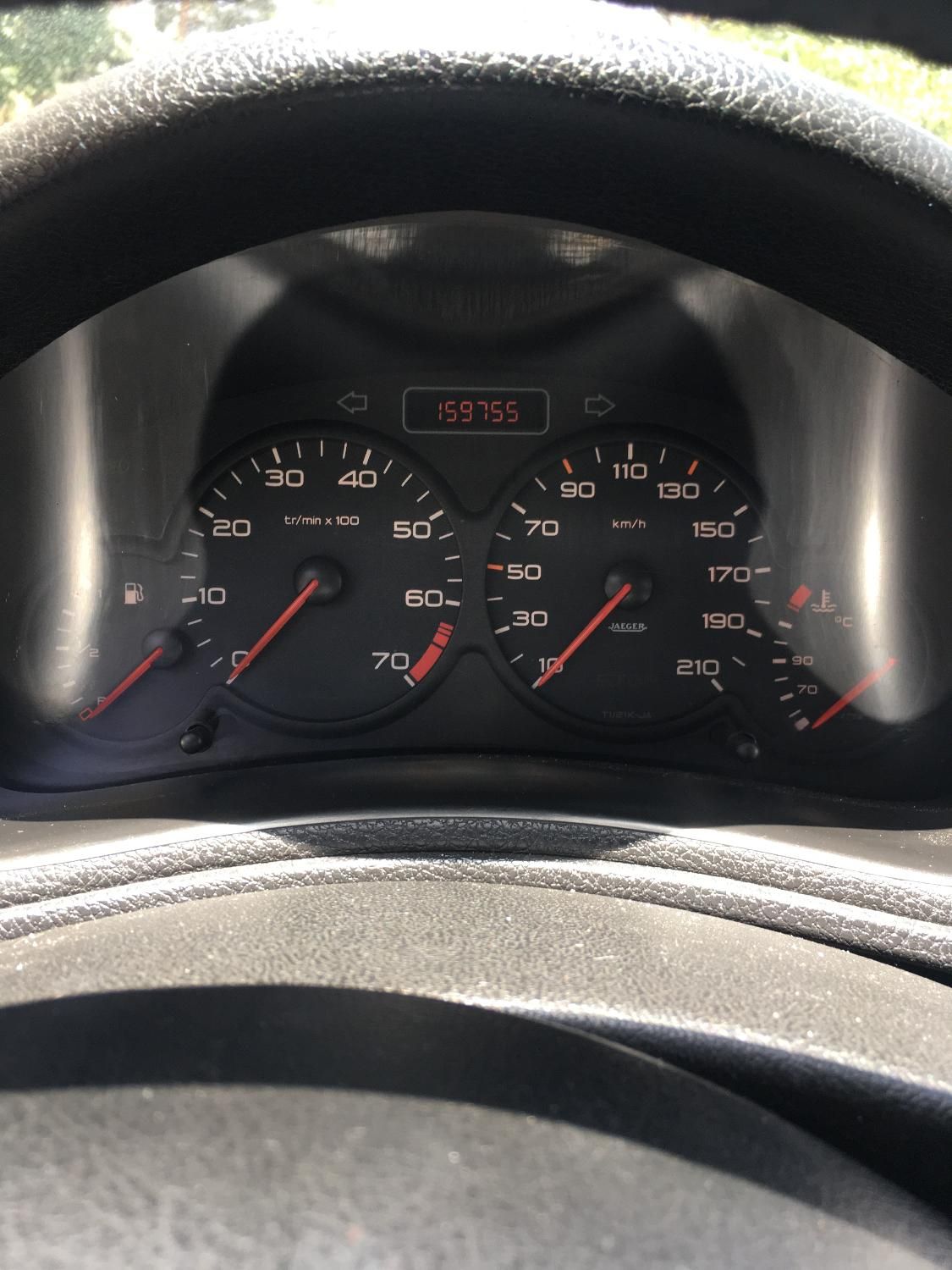 پژو ۲۰۶ صندوق دار v8 - 1397