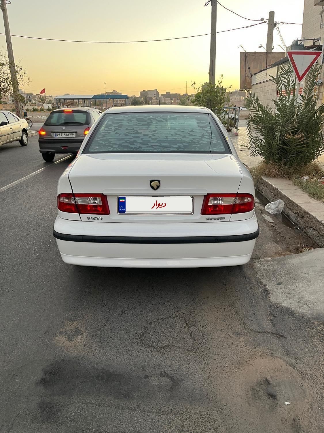 سمند LX XU7 - 1396