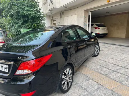 هیوندای اکسنت 1.6 لیتر بلو - 2015