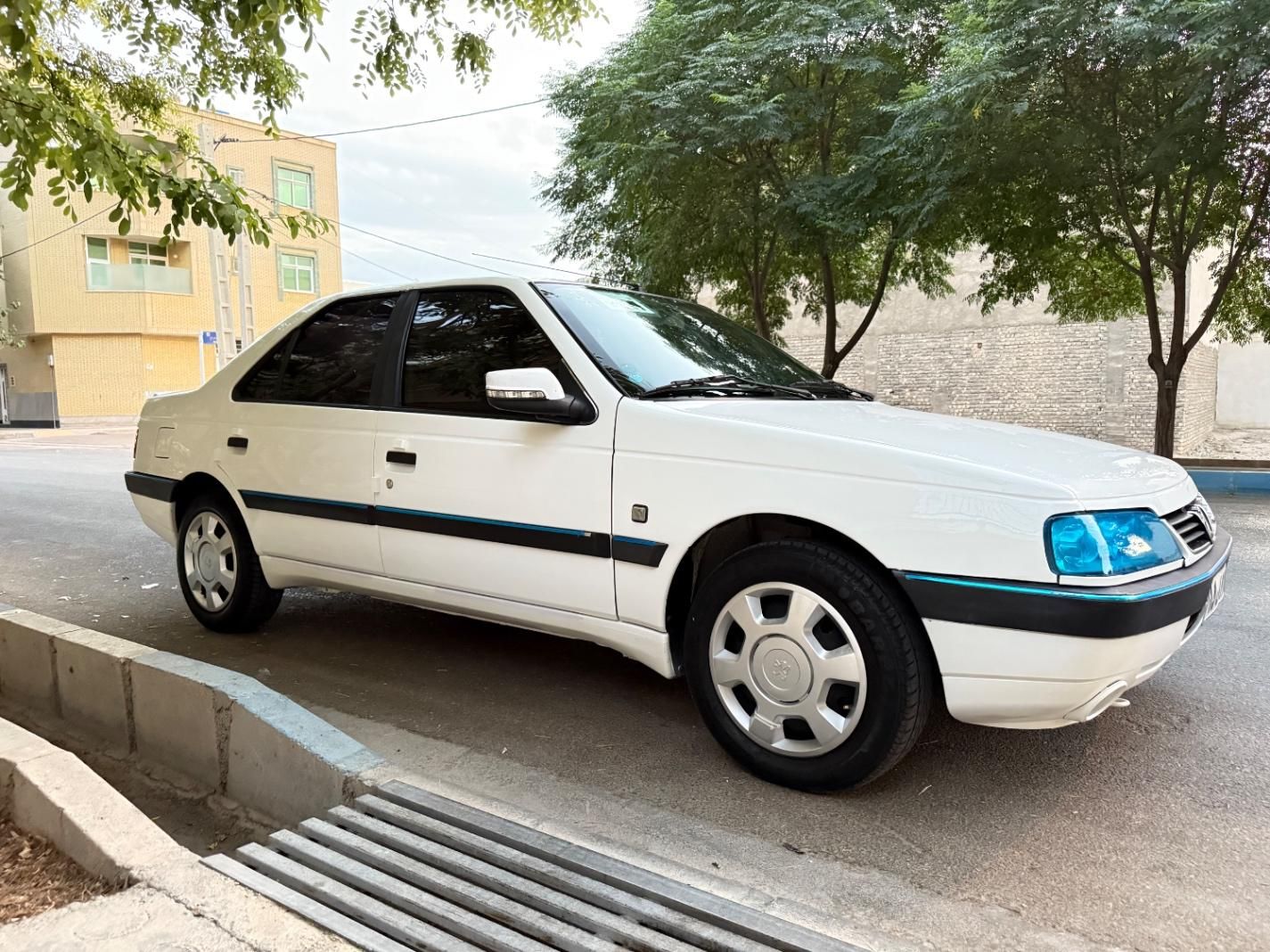 پژو 405 SLX بنزینی TU5 - 1399