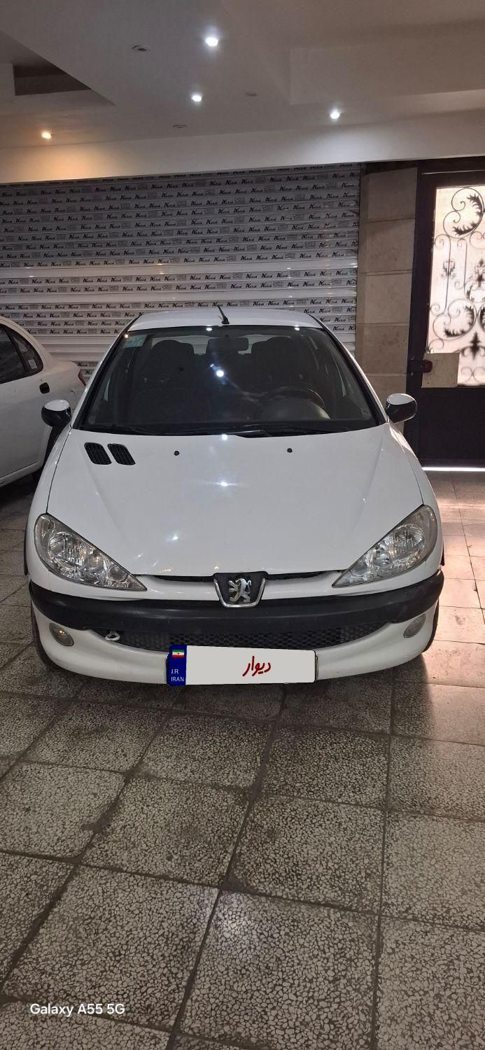 پژو ۲۰۶ صندوق دار v8 - 1394