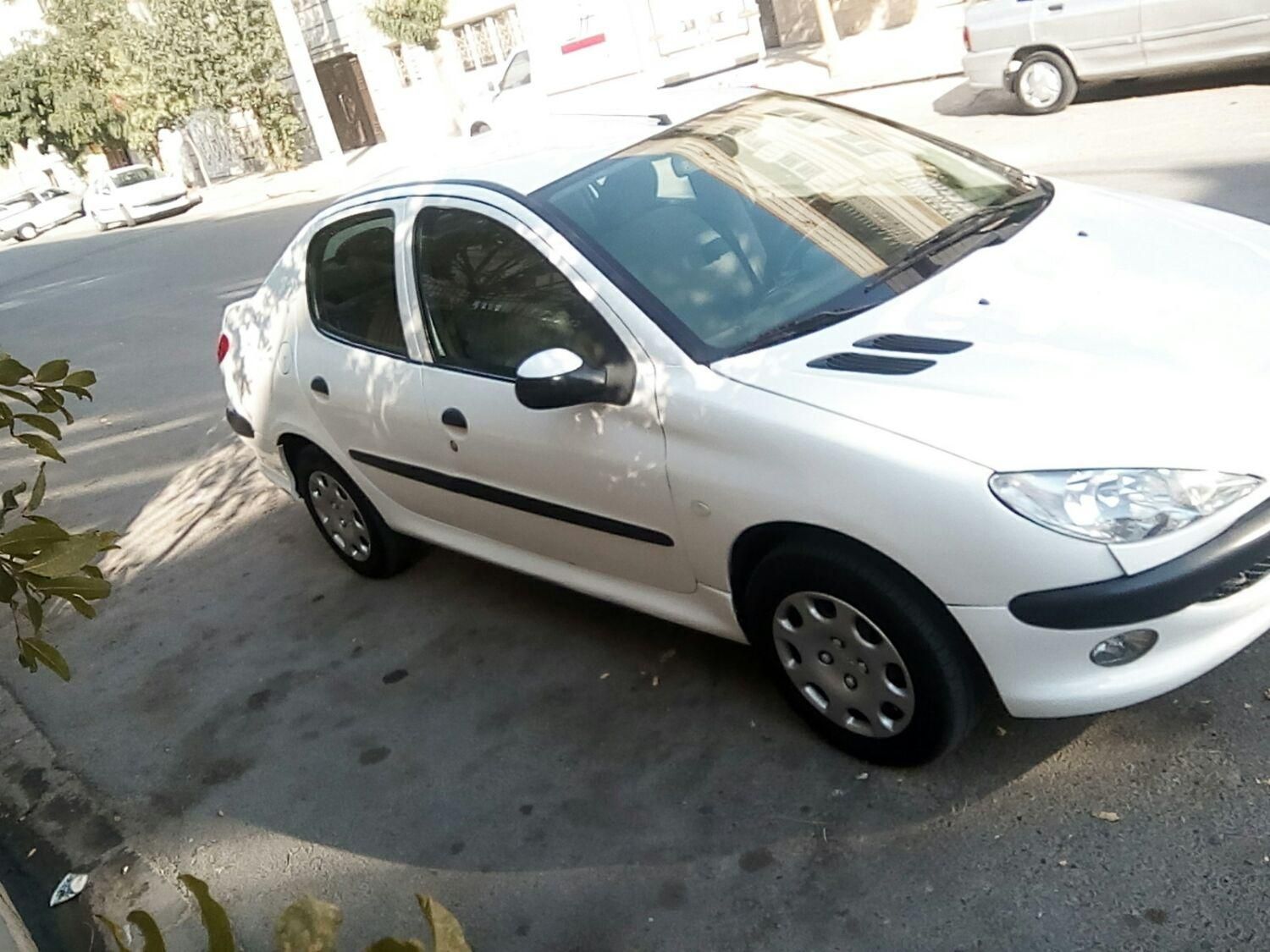 پژو ۲۰۶ صندوق دار v8 - 1396