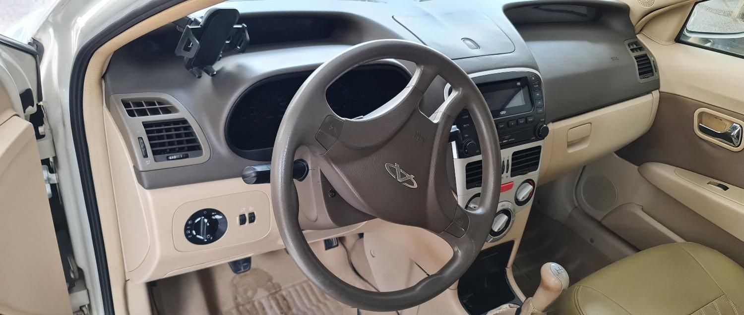 ام وی ام 315 صندوقدار ساده دنده ای - 1393
