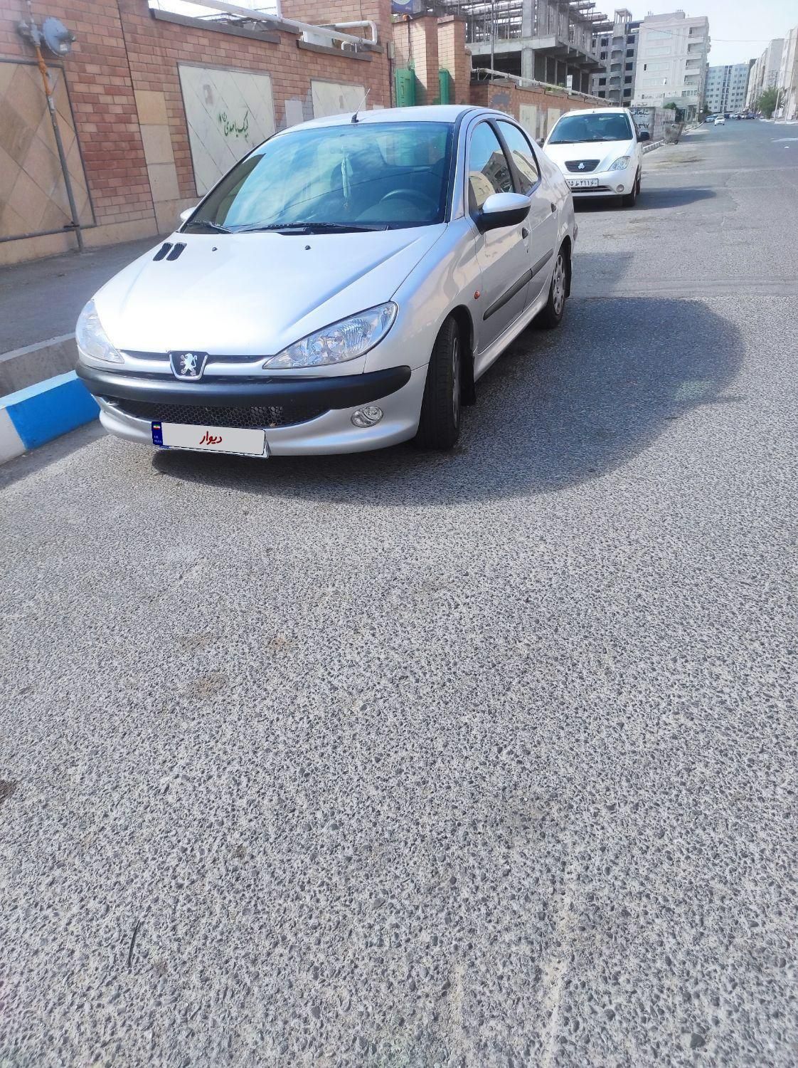 پژو ۲۰۶ صندوق دار v8 - 1386