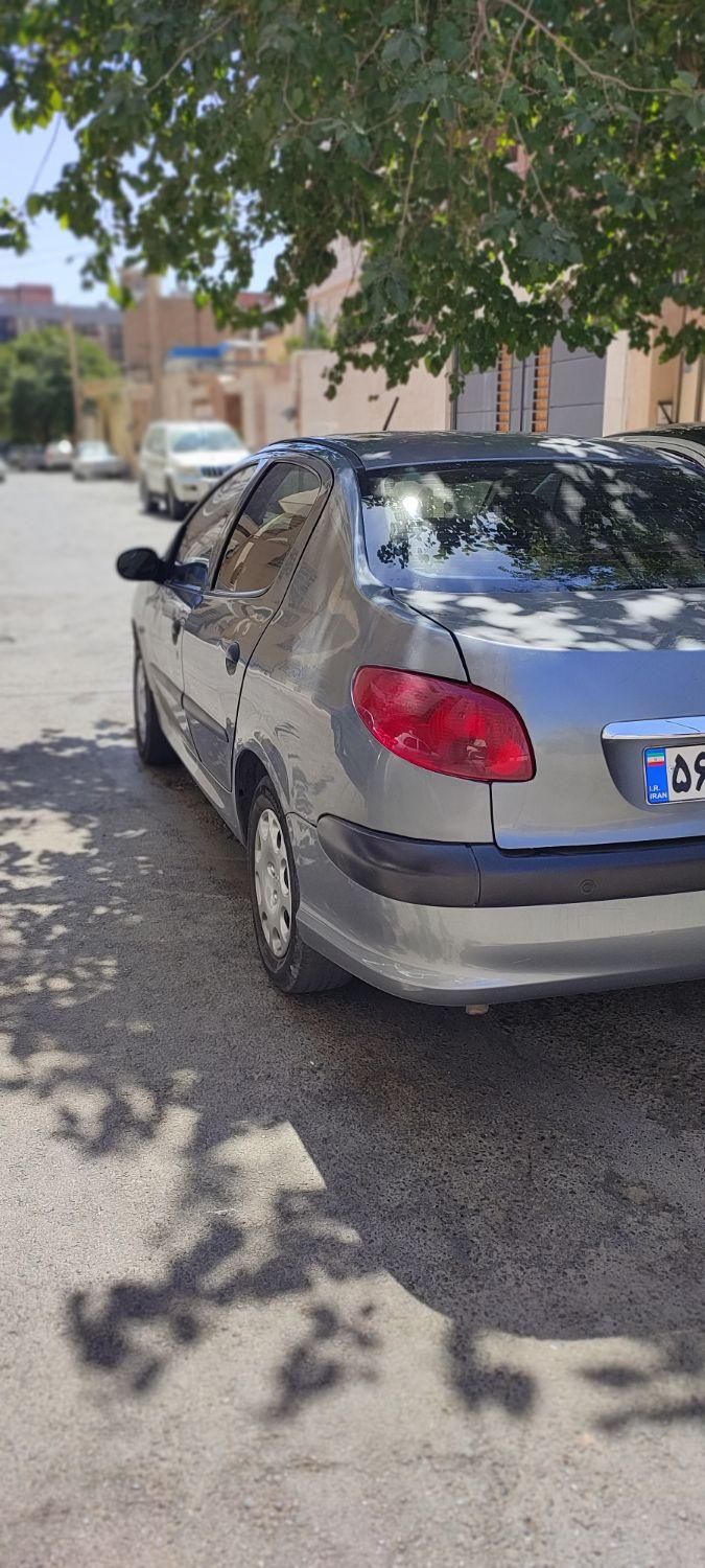 پژو ۲۰۶ صندوق دار v8 - 1395