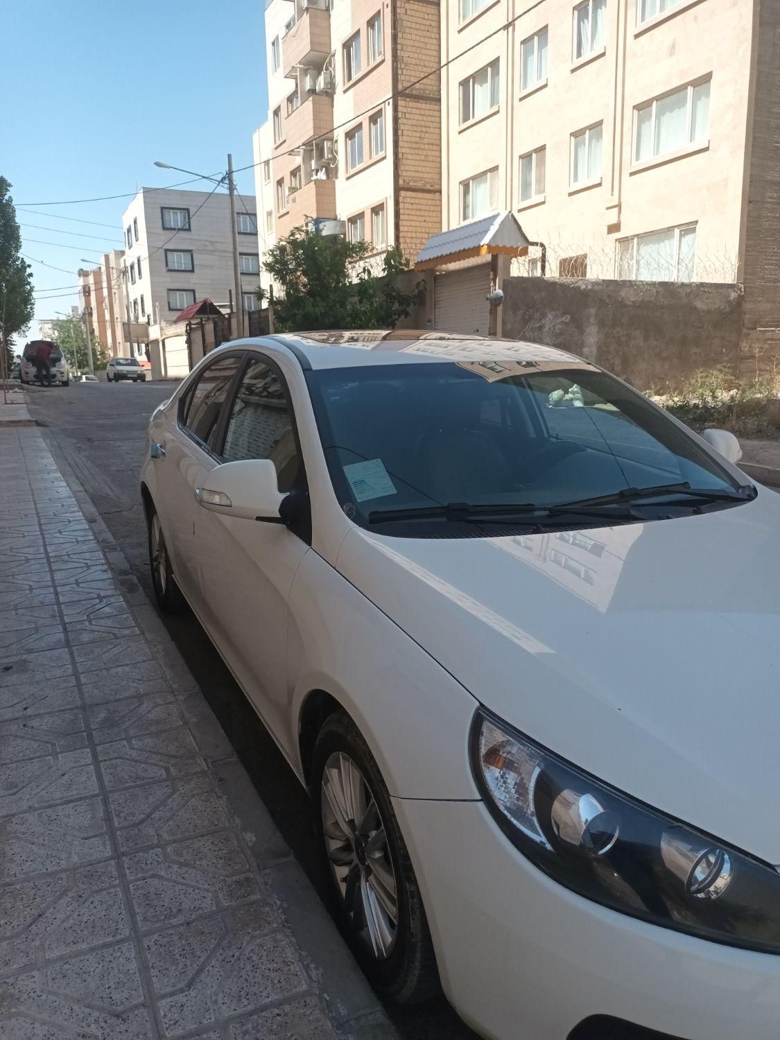جک J5 اتوماتیک - 1396