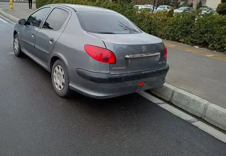 پژو ۲۰۶ صندوق دار v8 - 1396