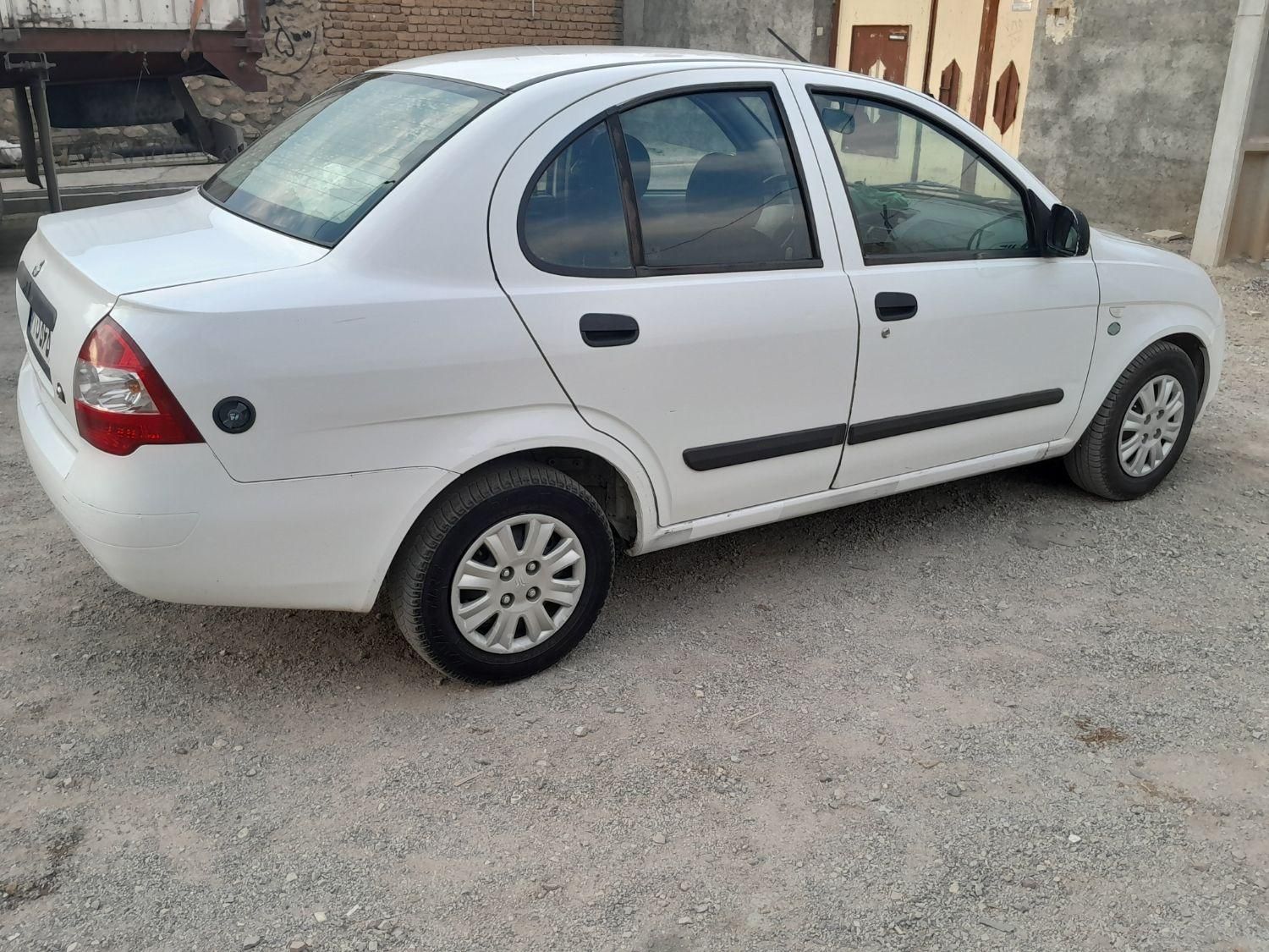 تیبا صندوق دار EX - 1390