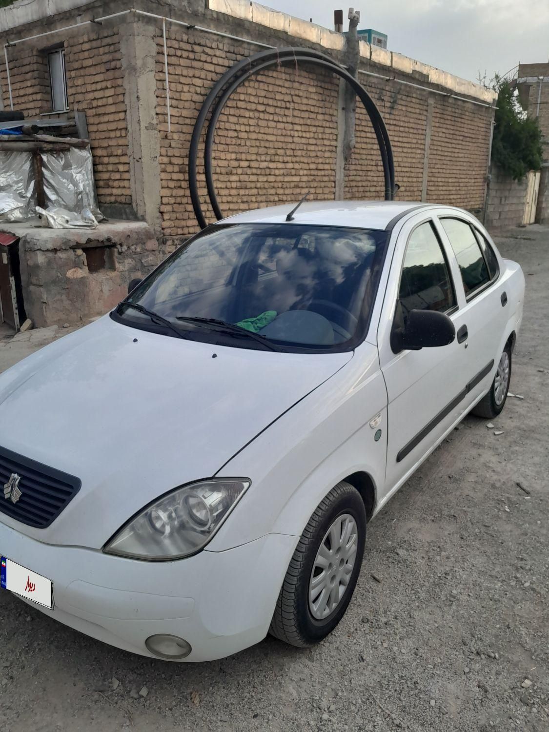 تیبا صندوق دار EX - 1390