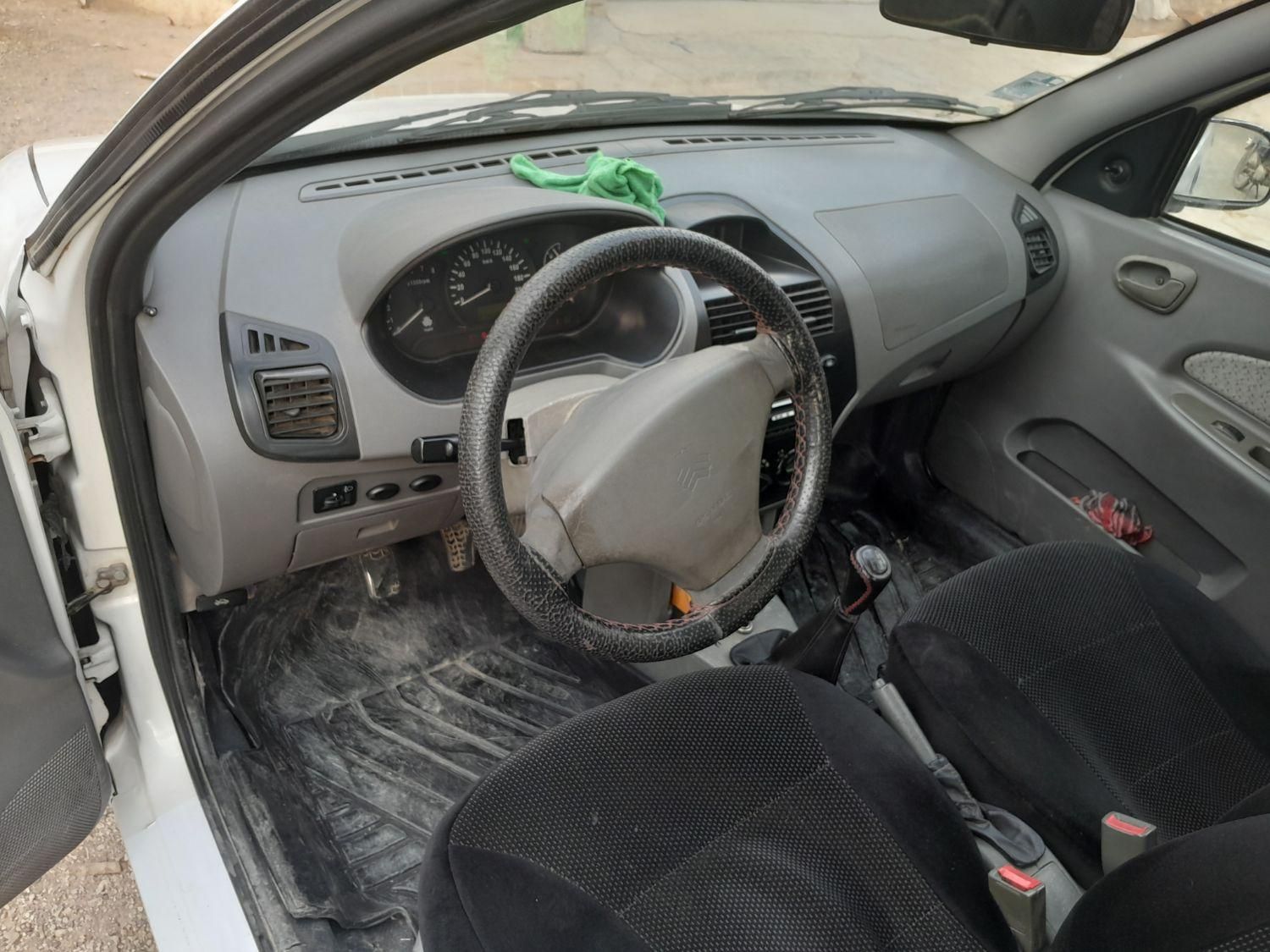 تیبا صندوق دار EX - 1390