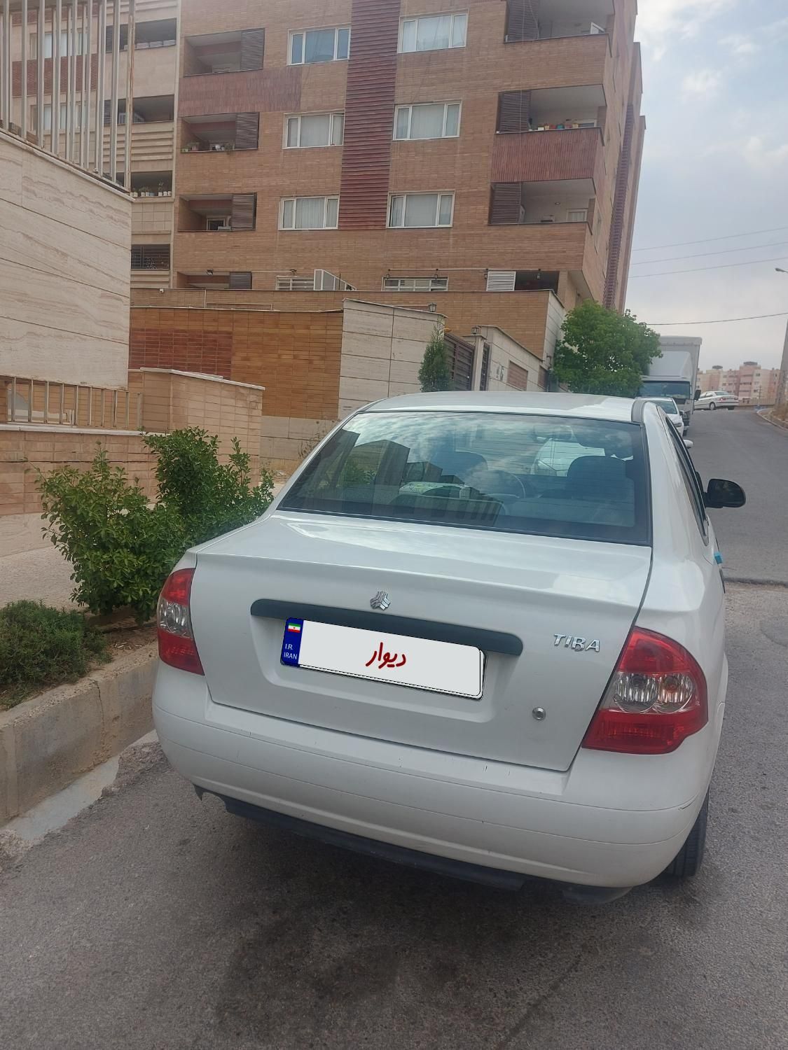 تیبا صندوق دار SX - 1398