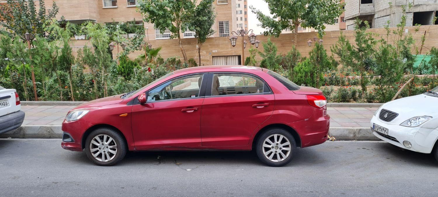 ام وی ام 315 صندوقدار اسپرت دنده‌ای - 1394
