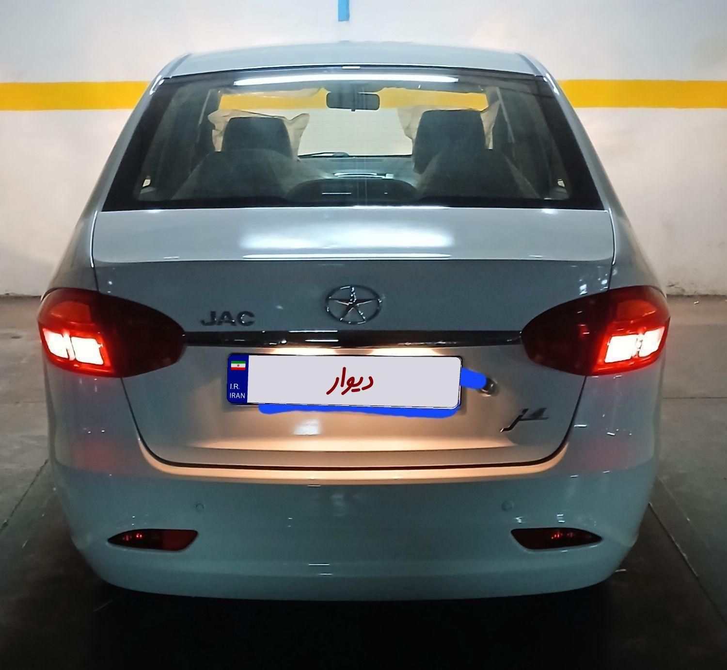 جک J4 اتوماتیک ساده - 1403
