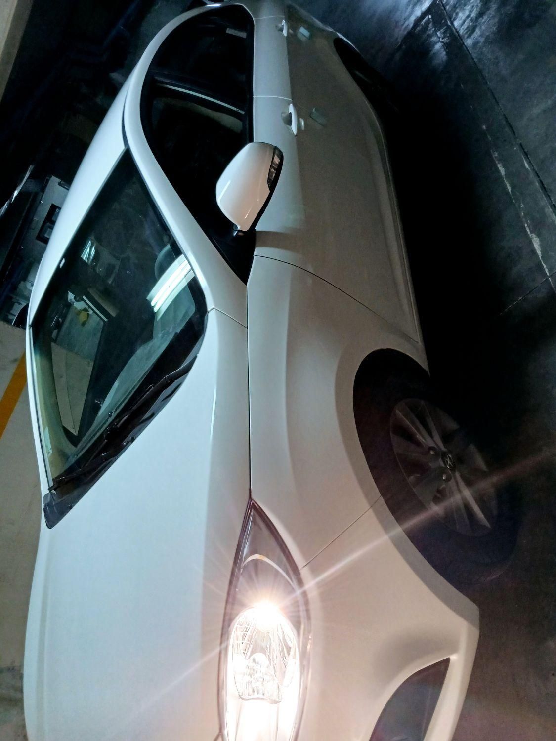 جک J4 اتوماتیک ساده - 1403