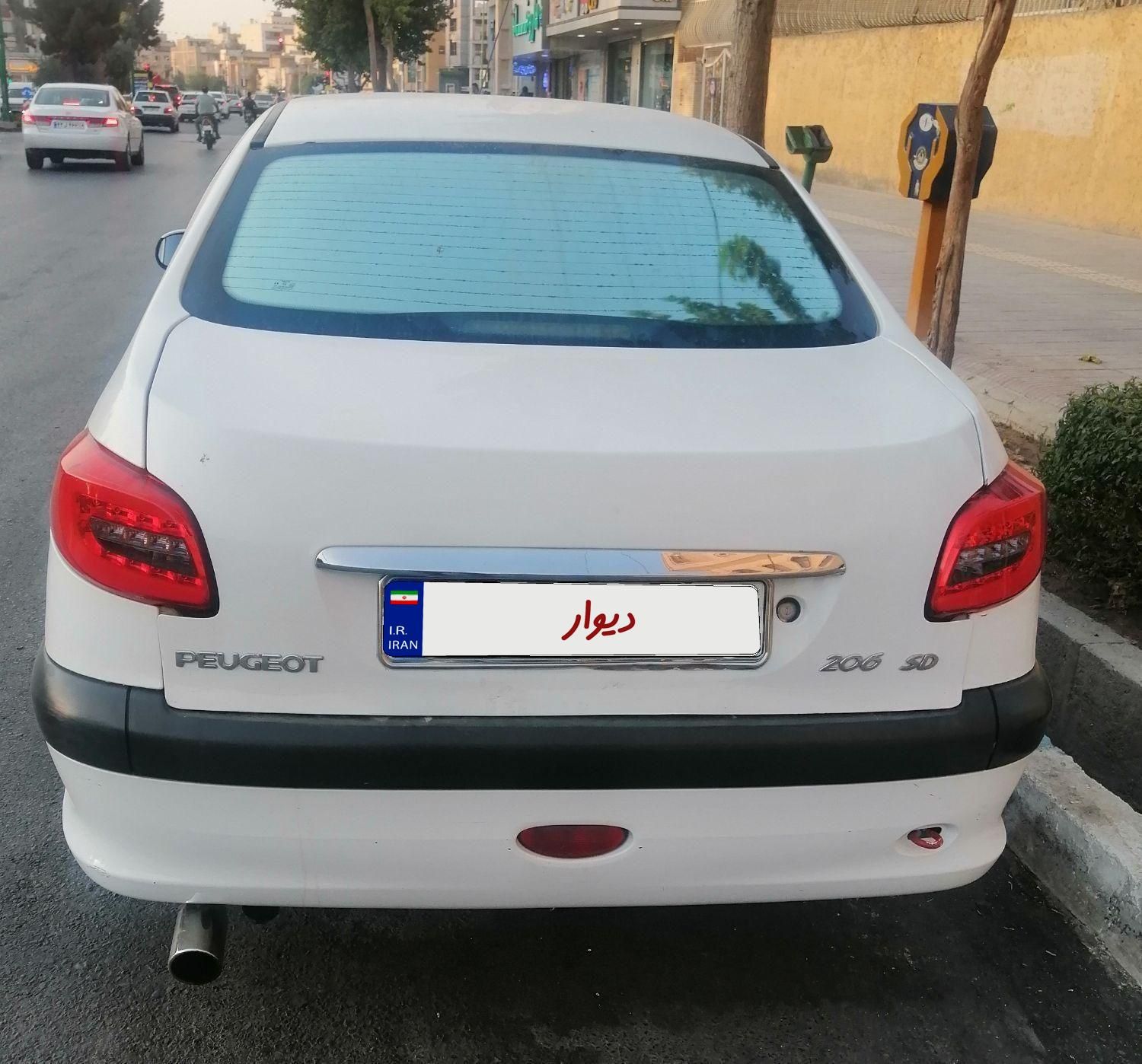 خودرو پژو، ۲۰۶ صندوق دار آگهی ann_19748355