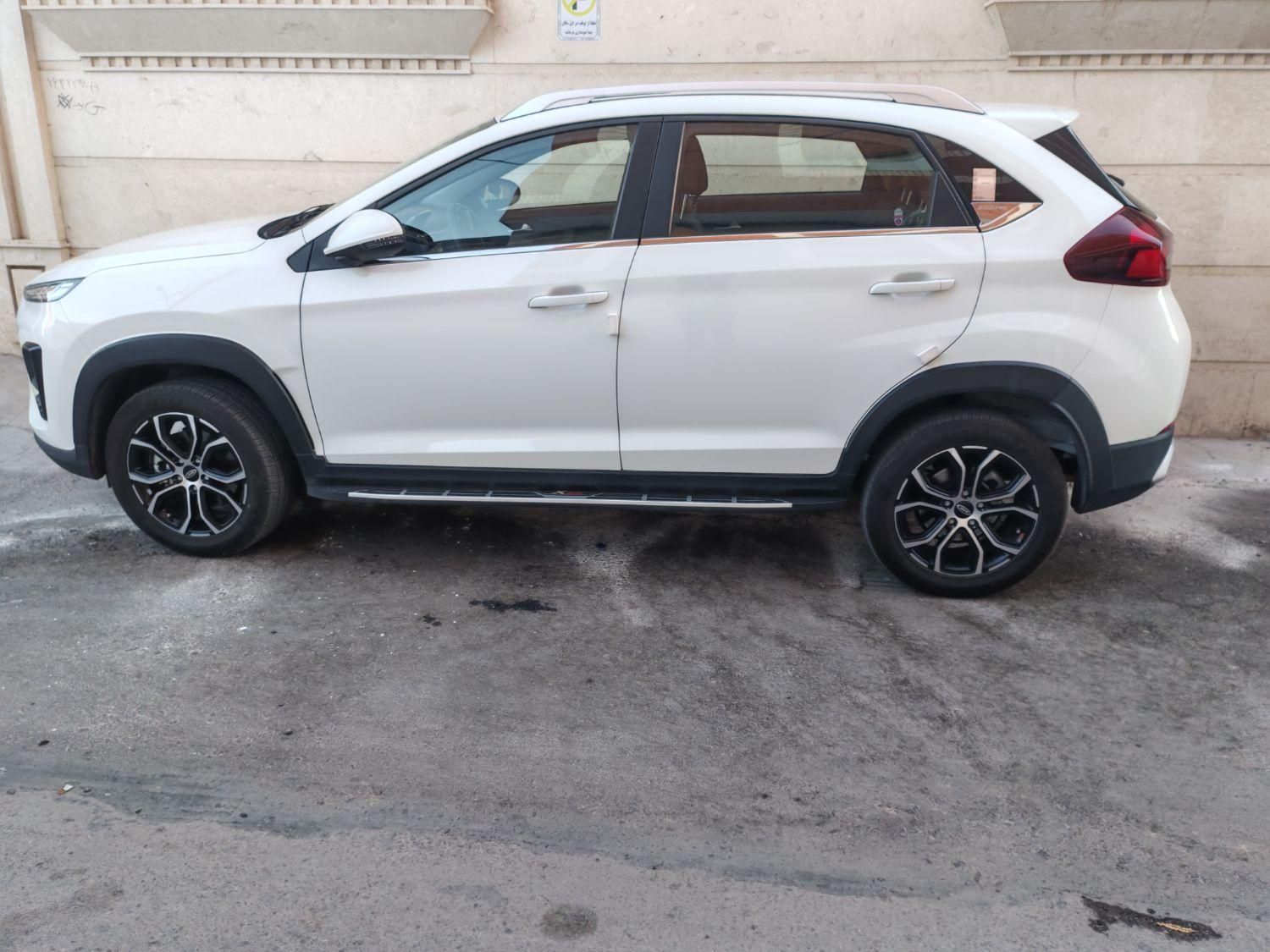 ام وی ام X22 دنده ای اسپرت لاکچری - 1403