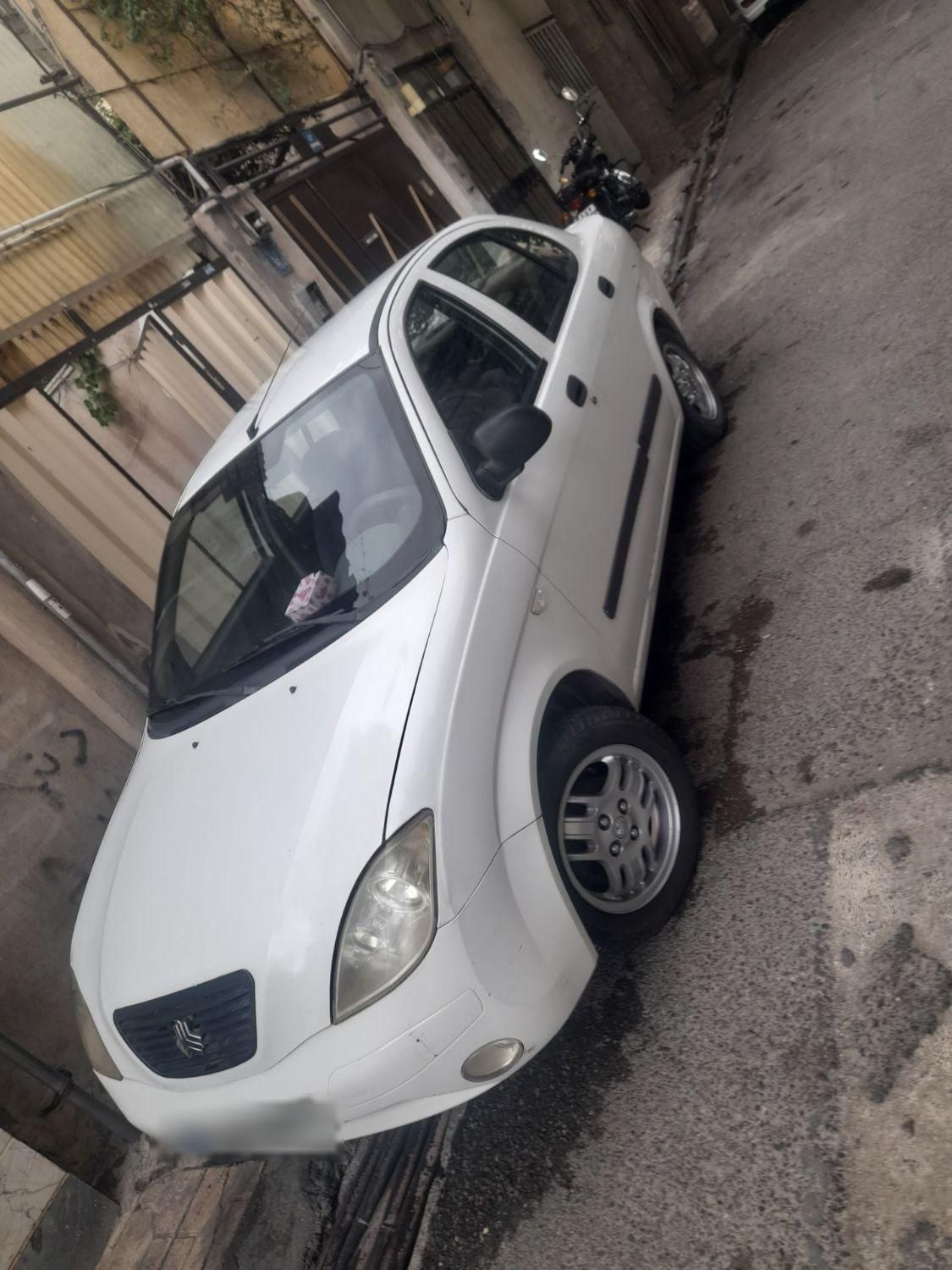 تیبا صندوق دار SX - 1393
