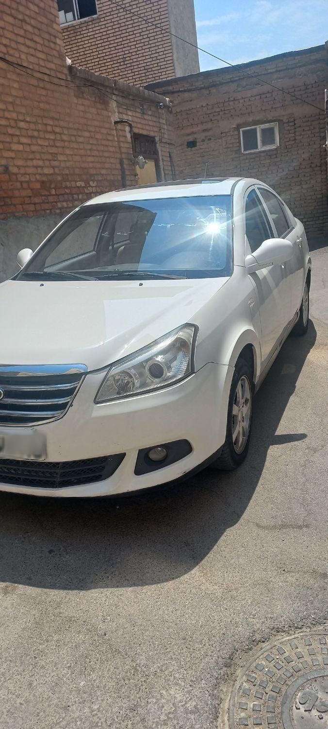 ام وی ام 550 اتوماتیک - 1395