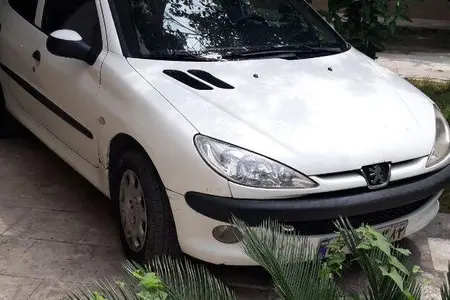 پژو ۲۰۶ صندوق دار v8 - 1395