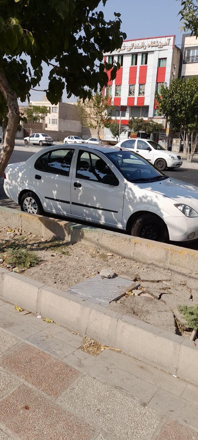 تیبا صندوق دار پلاس - 1400