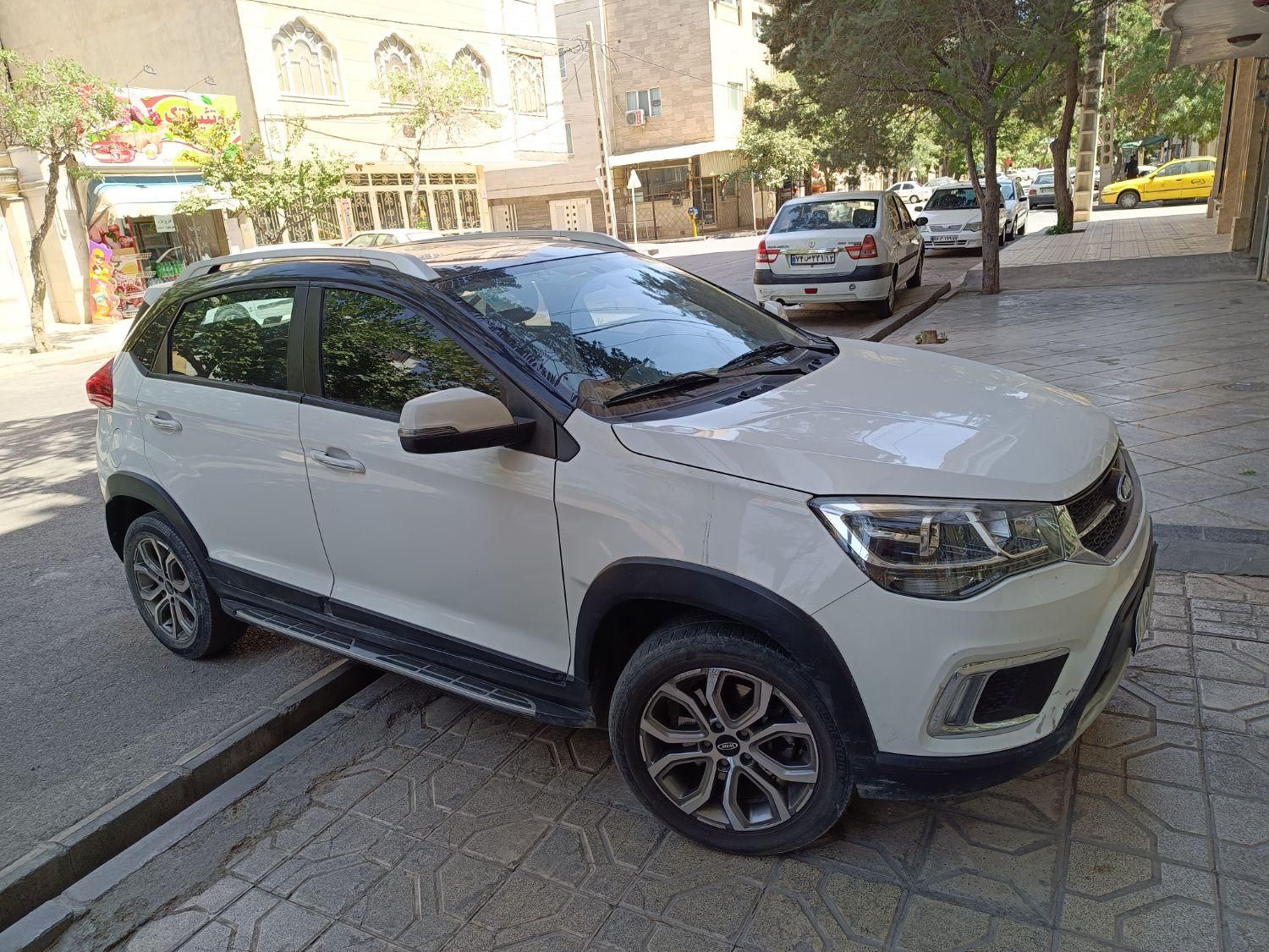 خودرو ام وی ام، X22 آگهی ann_19749035