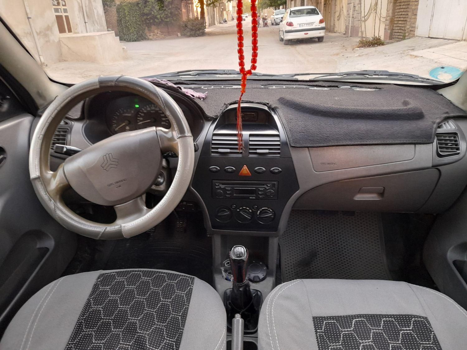 تیبا صندوق دار SX - 1392