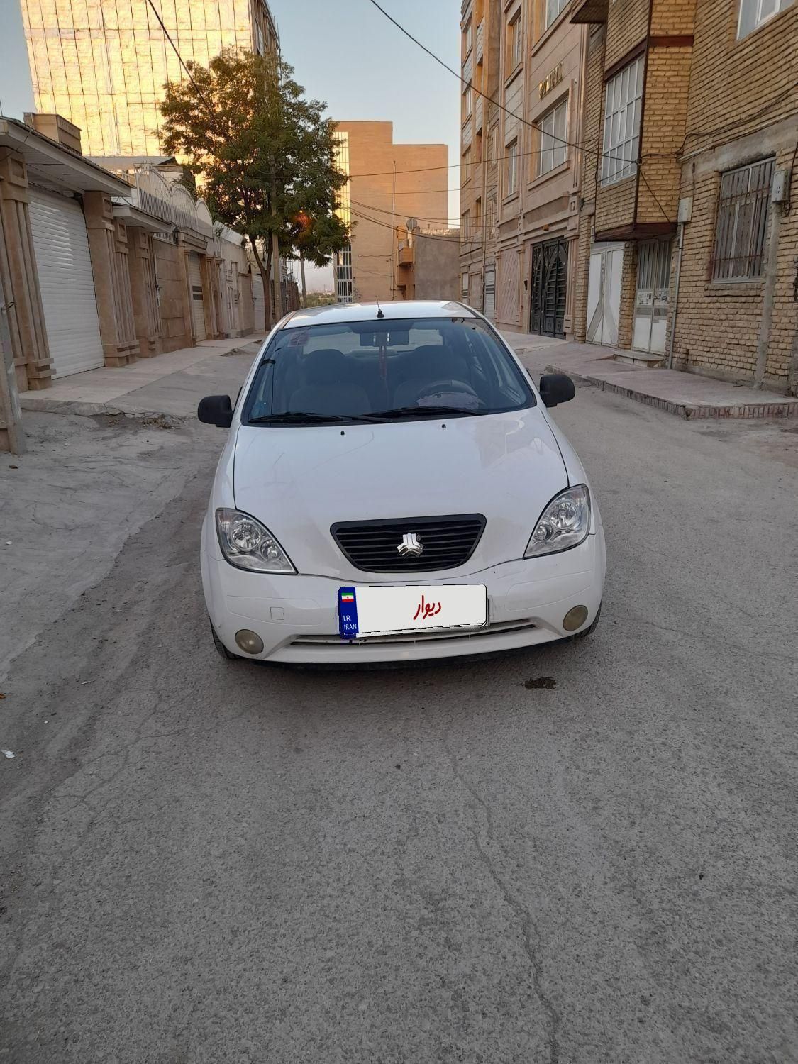 تیبا صندوق دار SX - 1392