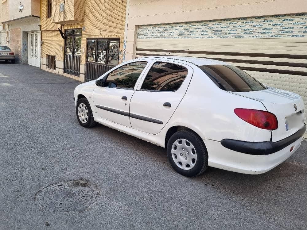 پژو ۲۰۶ صندوق دار v20 - 1389