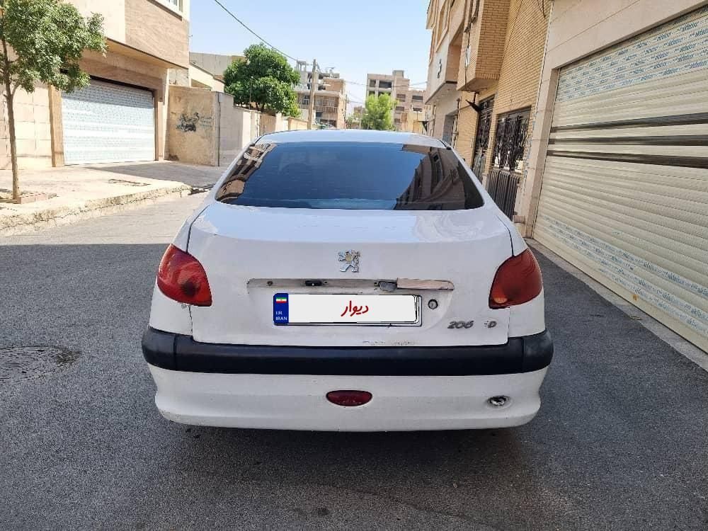 پژو ۲۰۶ صندوق دار v20 - 1389
