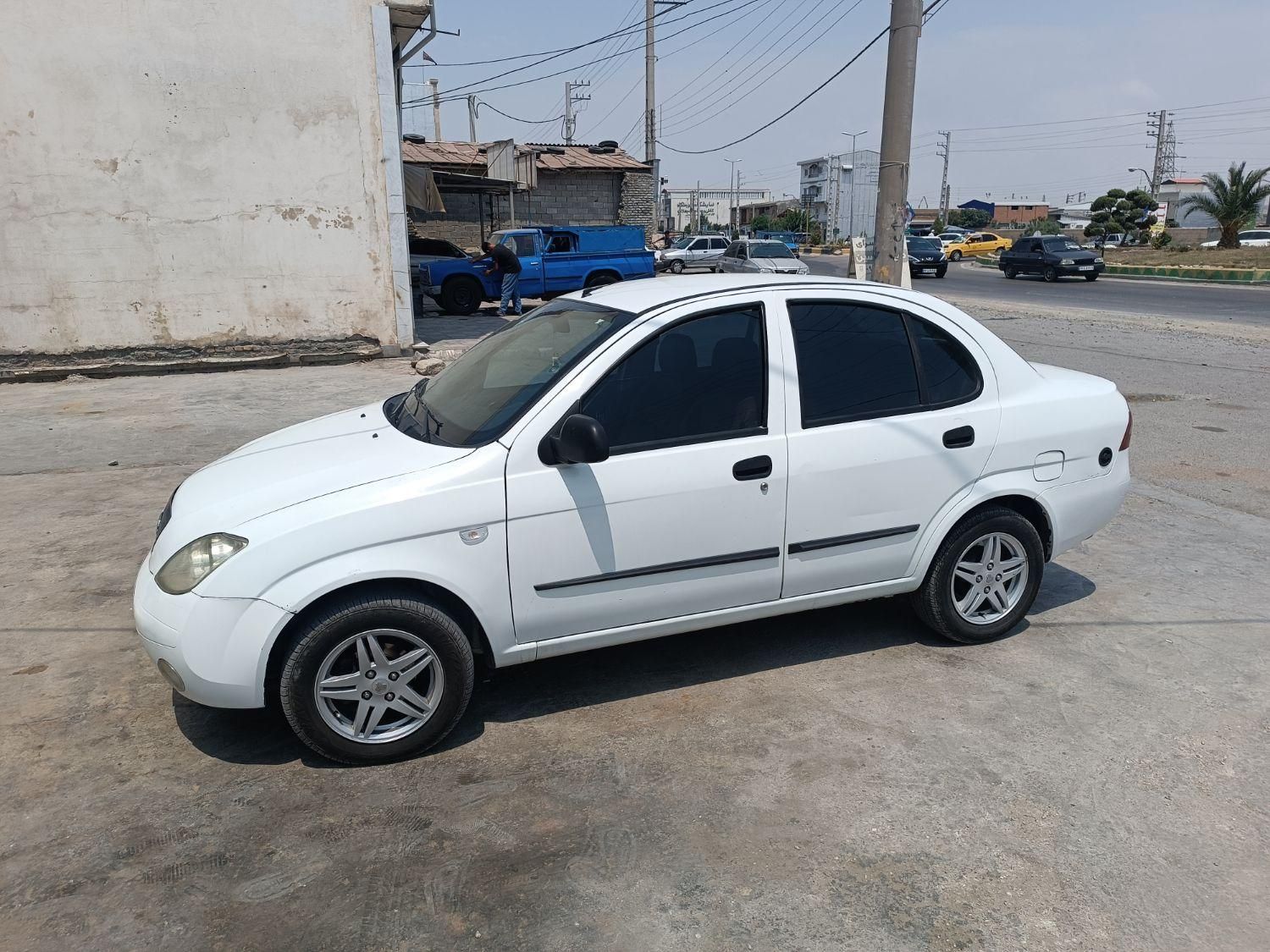 تیبا صندوق دار SX - 1399