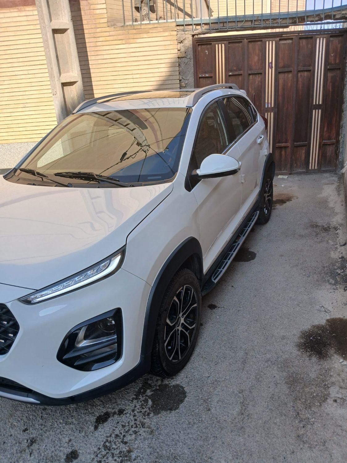 ام وی ام X22 پرو اتوماتیک اکسلنت - 1402