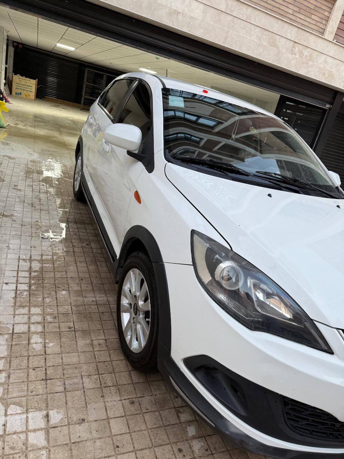 ام وی ام 315 هاچ بک ساده دنده ای - 1395