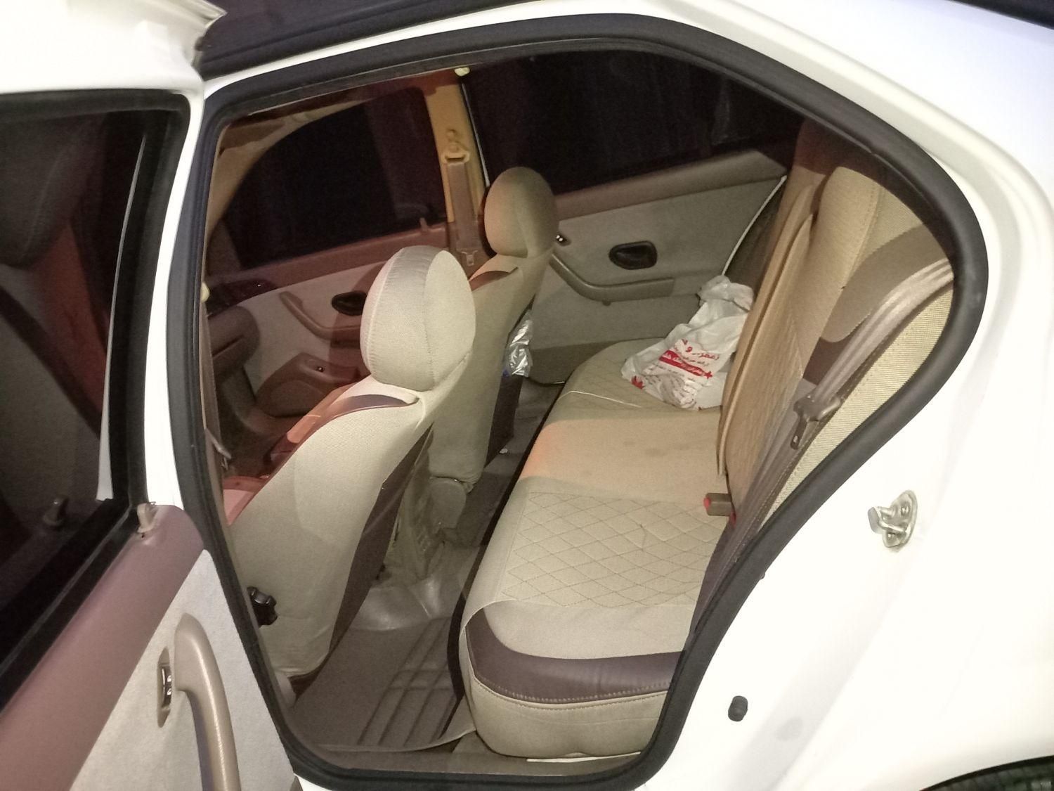 سمند LX XU7 - 1390