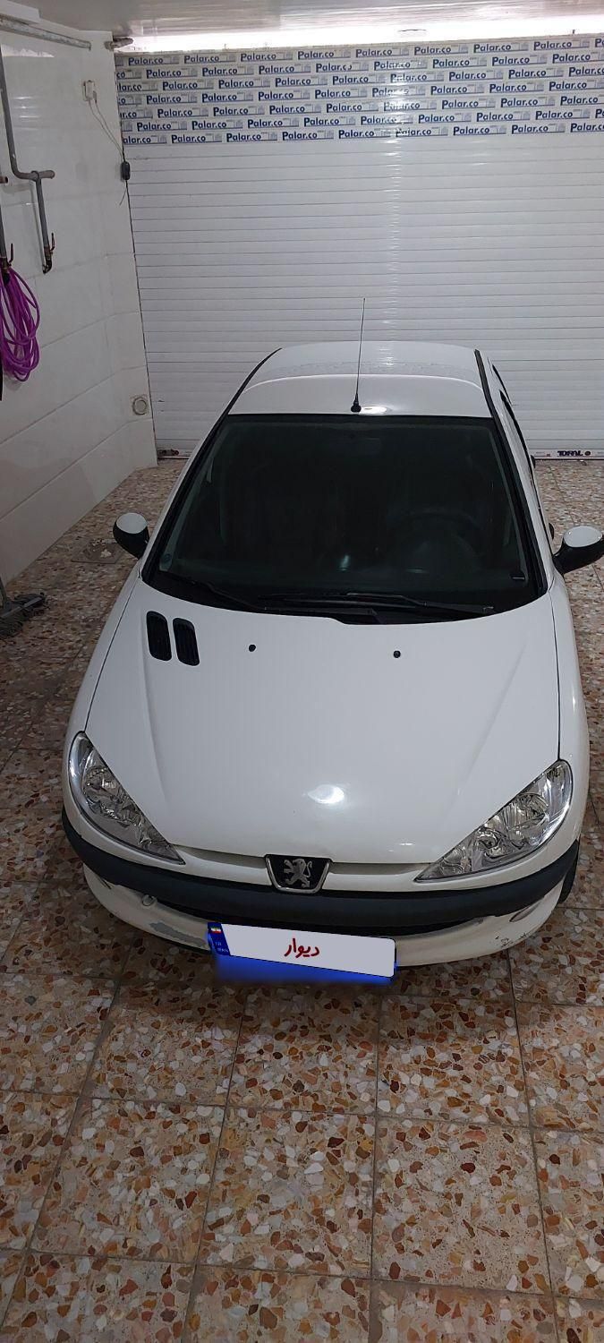 پژو ۲۰۶ صندوق دار v8 - 1393