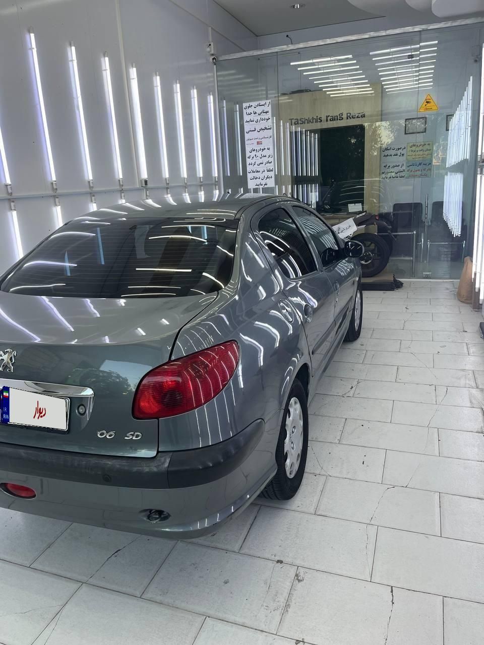 پژو ۲۰۶ صندوق دار v8 - 1396