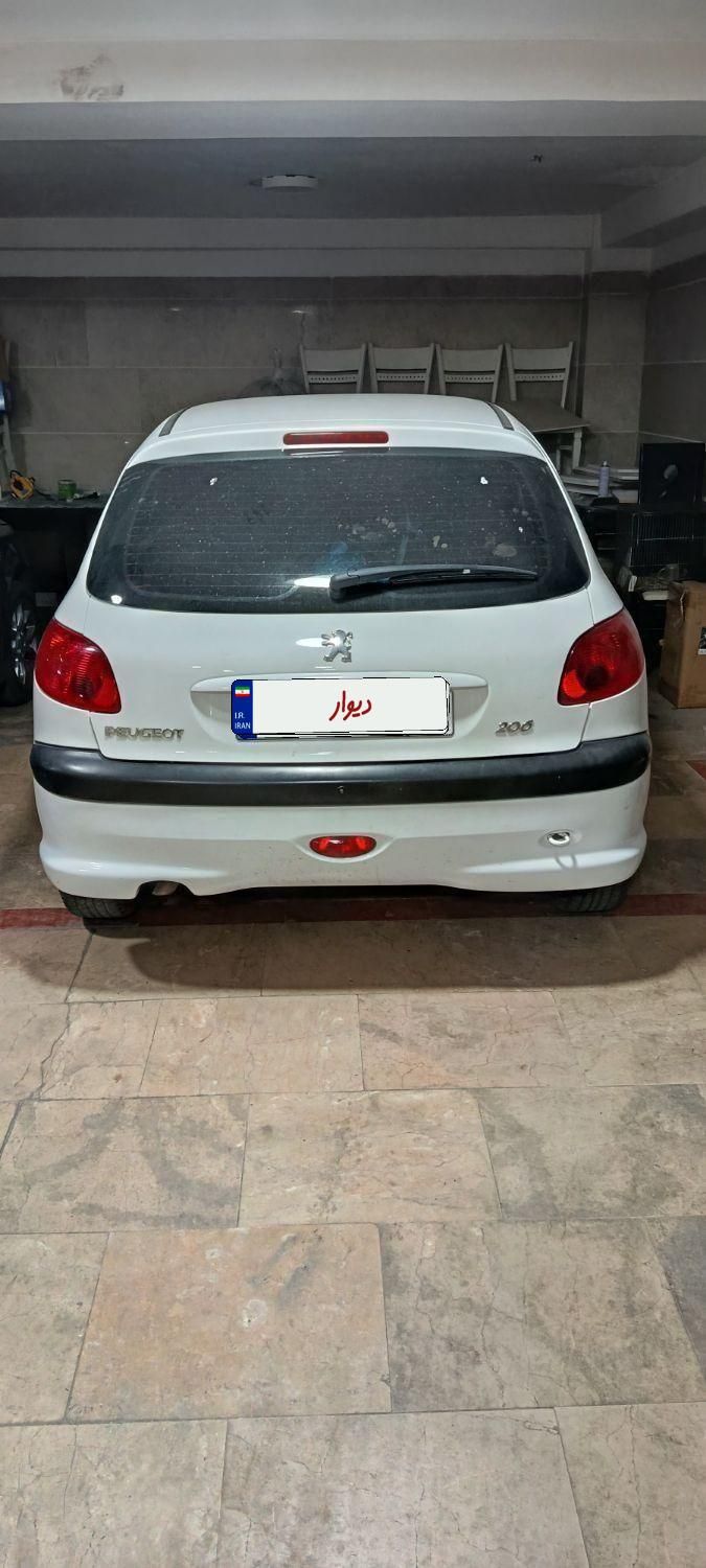 خودرو پژو، 206 آگهی ann_19750404