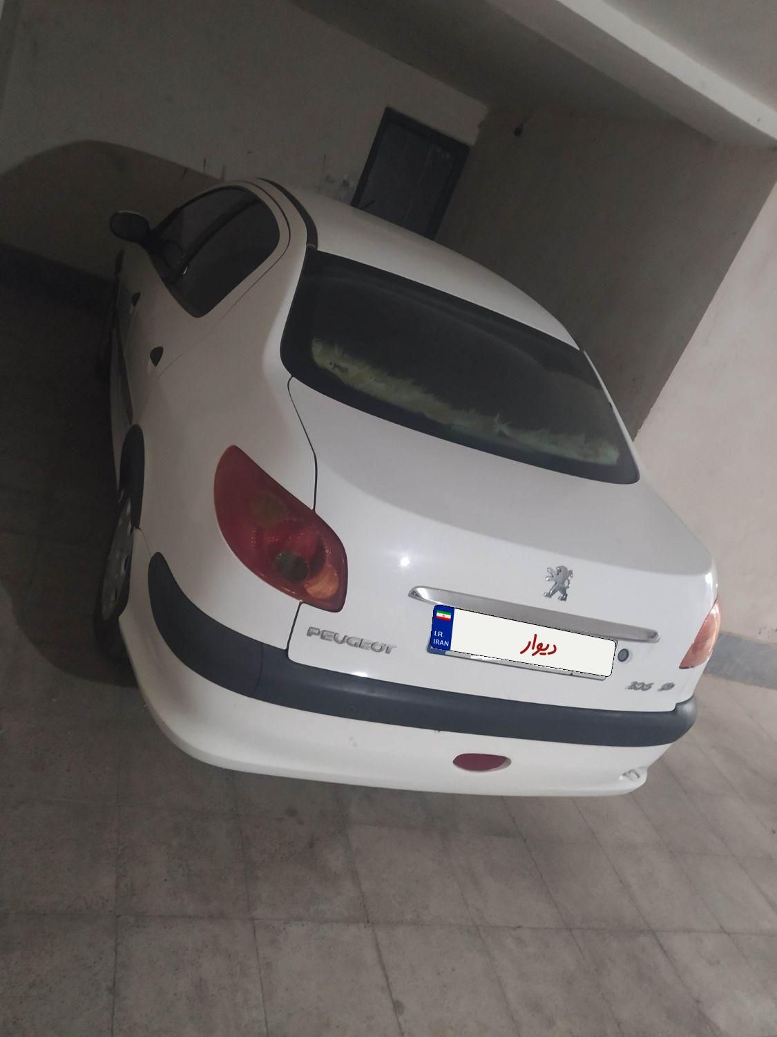 پژو ۲۰۶ صندوق دار v8 - 1392