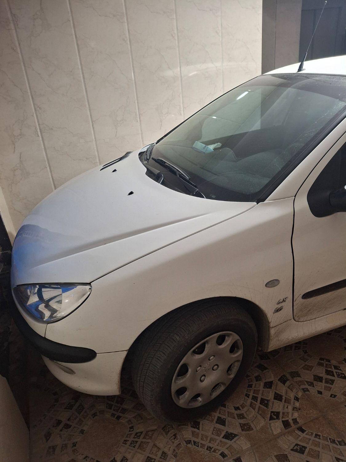 خودرو پژو، ۲۰۶ صندوق دار آگهی ann_19750901