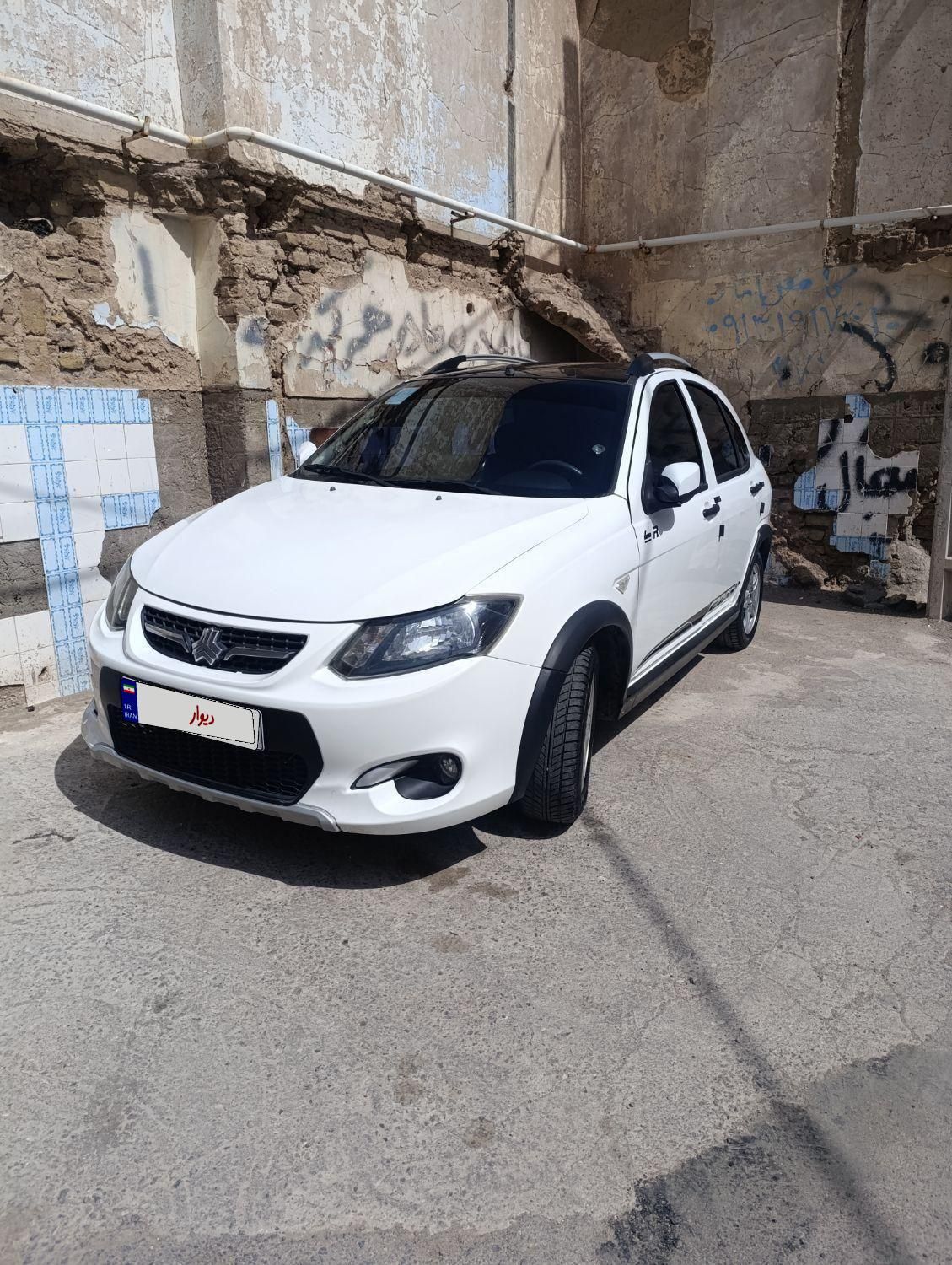 خودرو کوییک، R آگهی ann_19751120