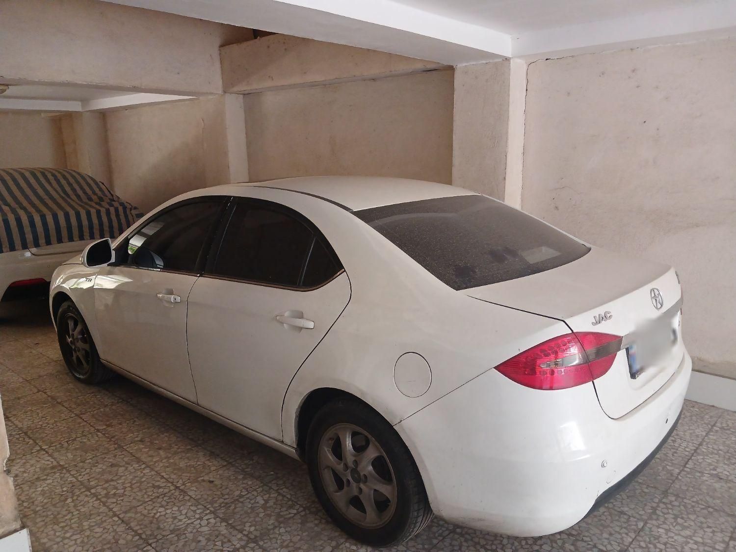 خودرو جک، J5 آگهی ann_19751229